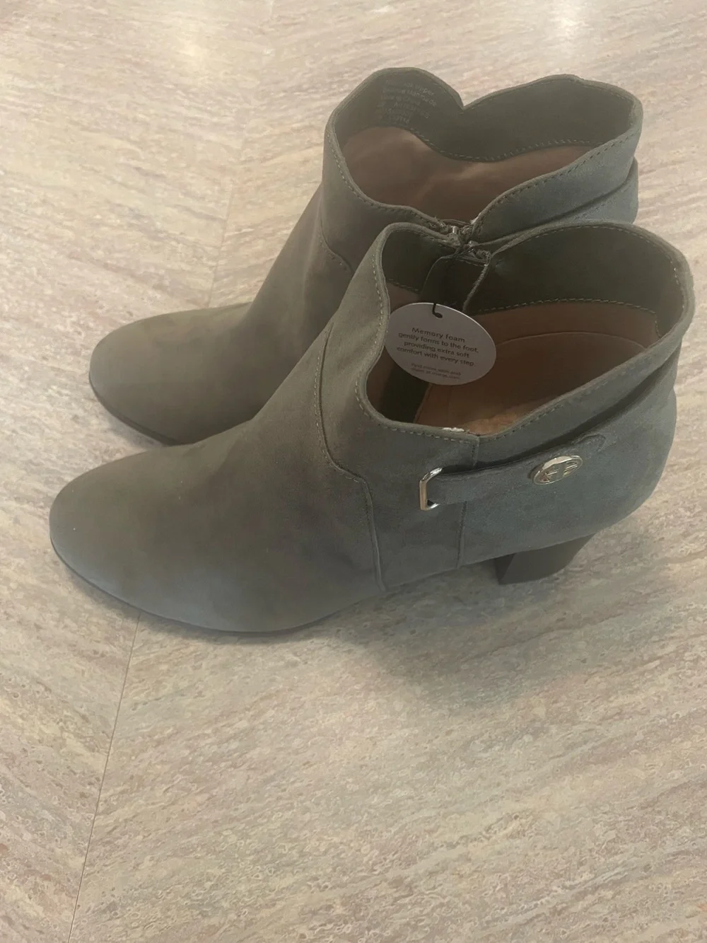Giani Bernini micro suede